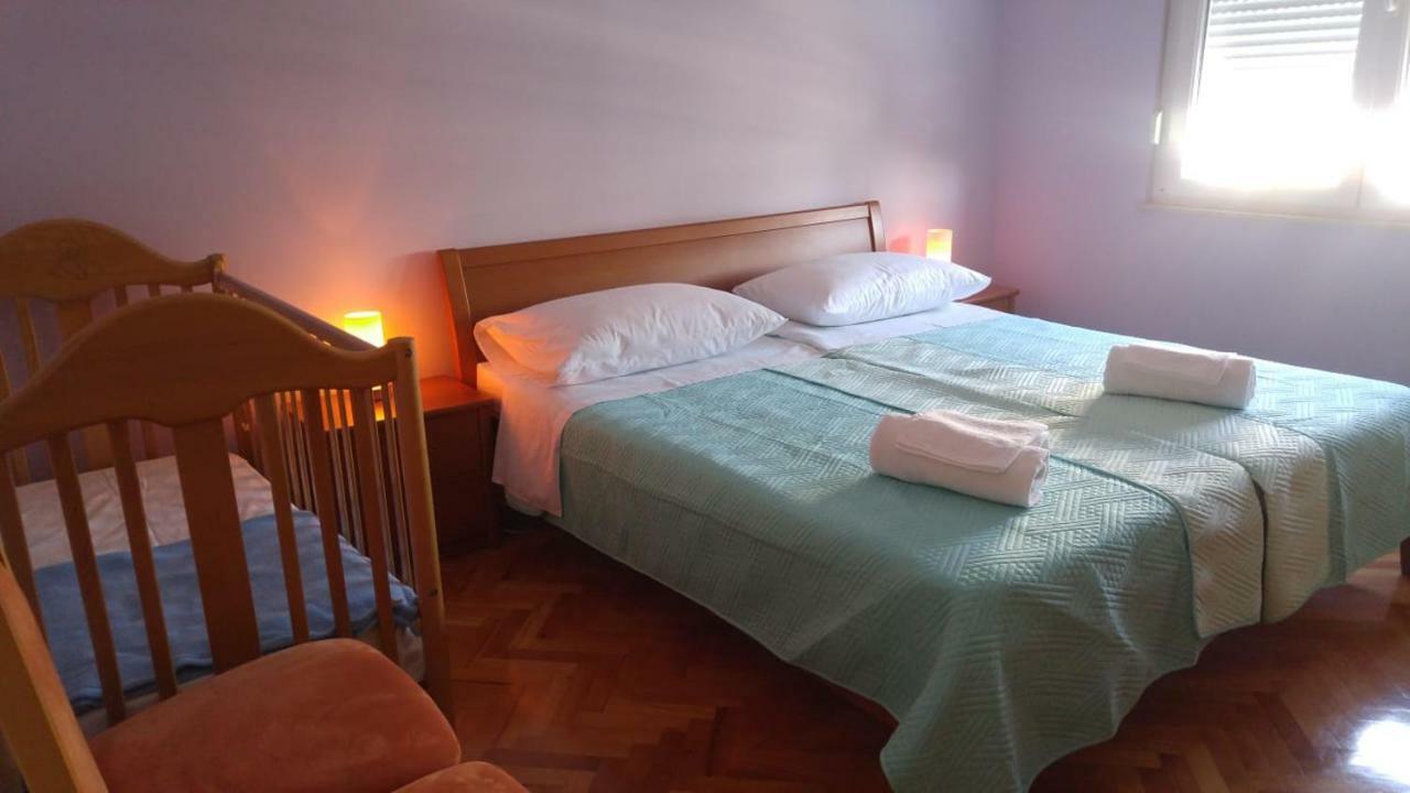 Two Bedroom Apartment Near Beach And Center Split Kültér fotó